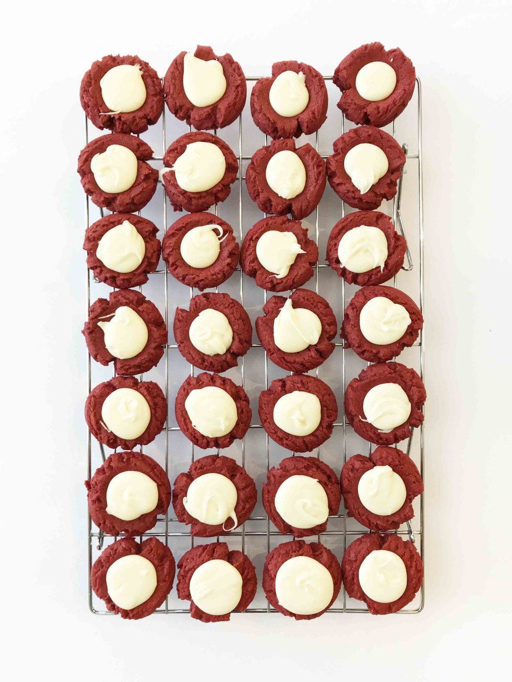 red-velvet-thumbprint-cookies10.jpg