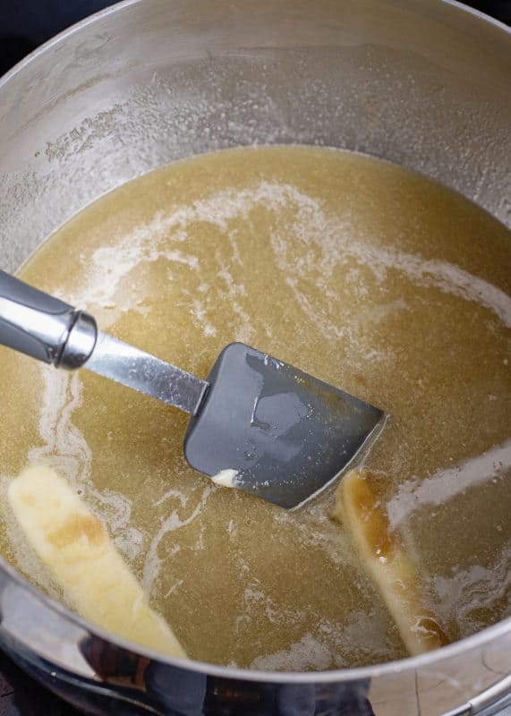 Simmering caramel corn sauce