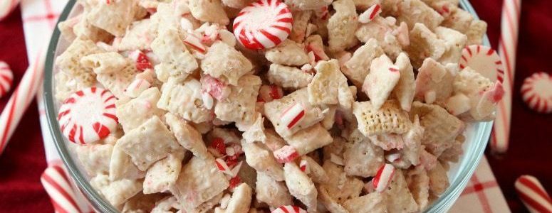 EASY PEPPERMINT CHEX MIX - Butter with a Side of Bread