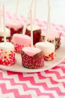Easy Valentines Marshmallow Pops