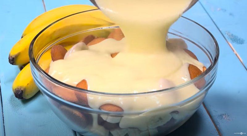 homemade banana pudding