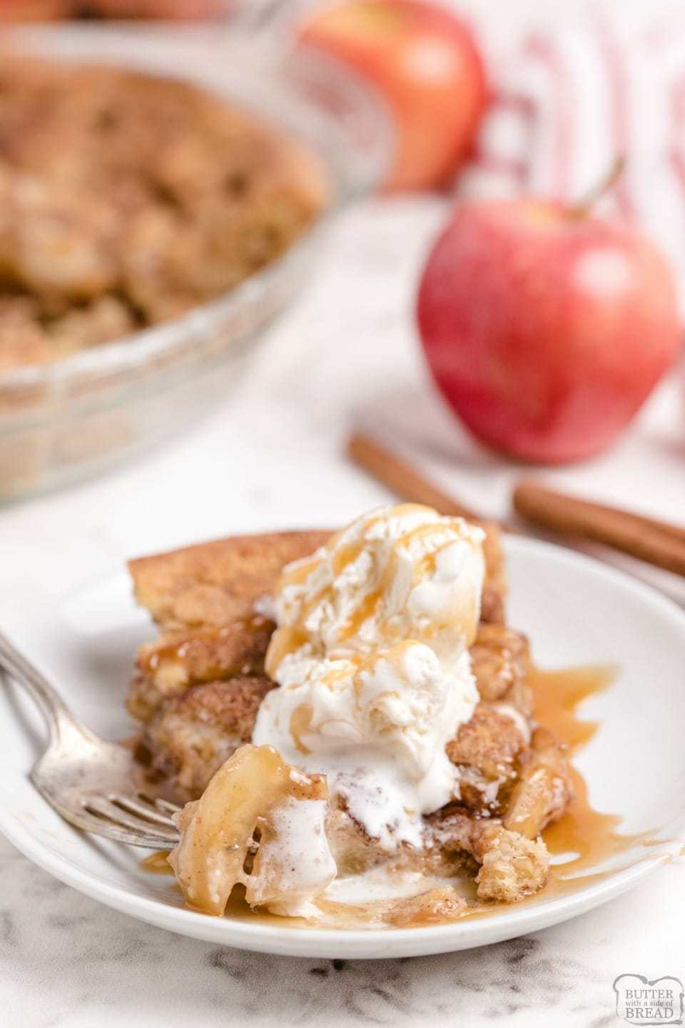 Snickerdoodle Apple Pie recipe