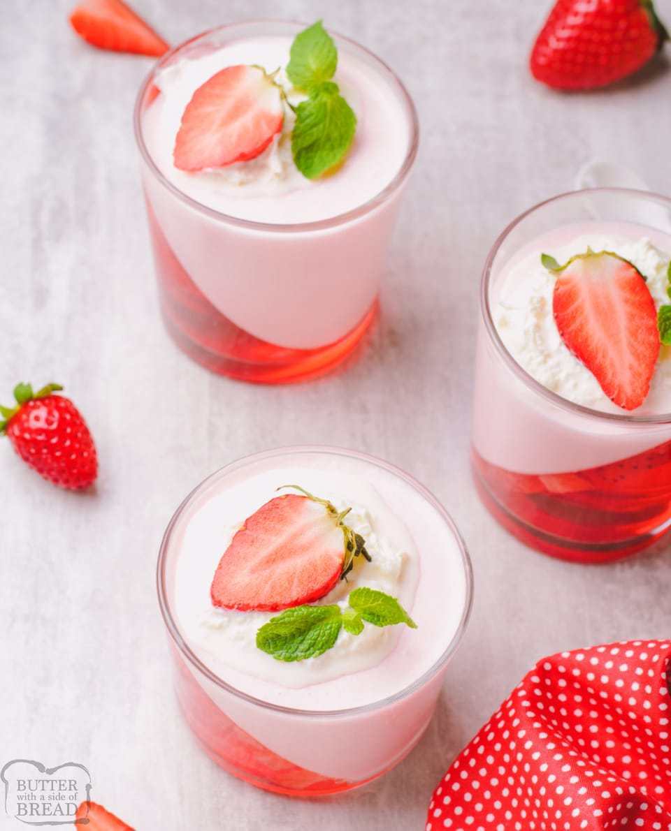 Easy Strawberry Jello Parfaits recipe