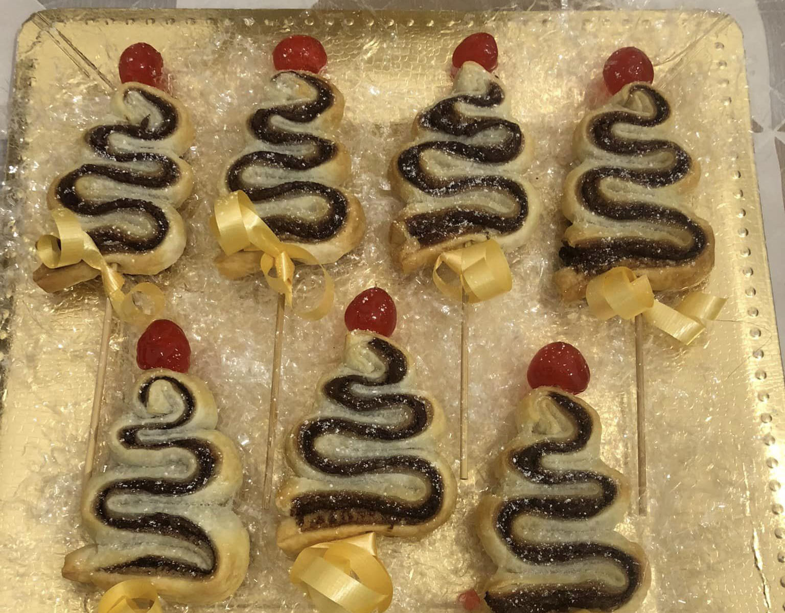puff pastry trees with Nutella