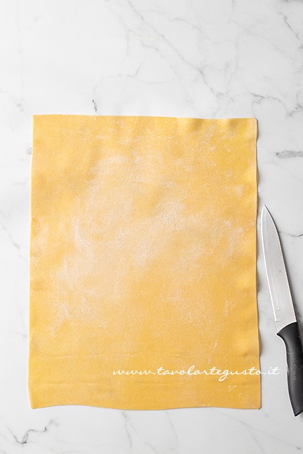 egg puff pastry to make pappardelle - Recipe by Tavolartegusto
