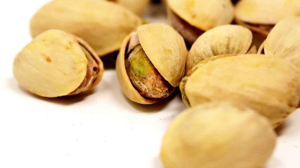 how many types of pistachios exist