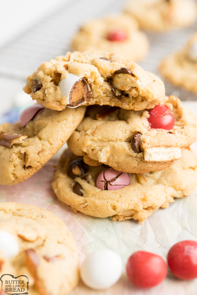 Caramel Pretzel Chocolate Chip Cookies are the ultimate salty sweet combo! Crushed pretzels, Caramel M&M