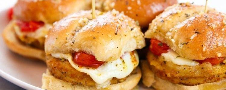 CHICKEN PARMESAN SLIDERS - Butter with a Side of Bread