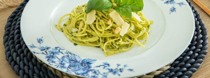 Genoese pesto: tricks for preparing it and recipes