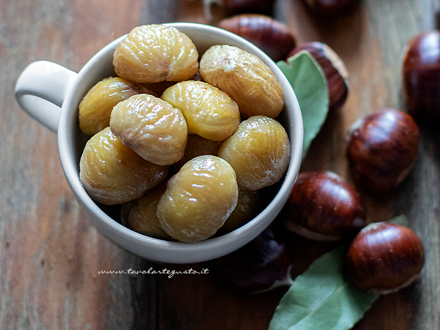 Boiled chestnuts - boiled