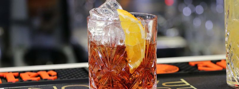 Negroni and Moscow Mule: secrets of the two cocktails