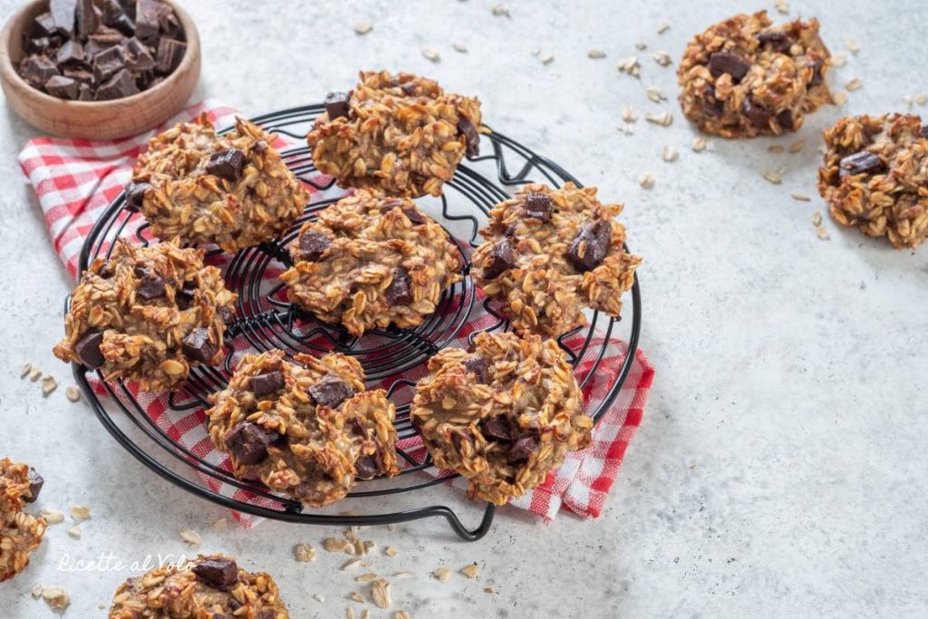 Healthy-Oat-Banana-and-Chocolate-Chip Cookies.