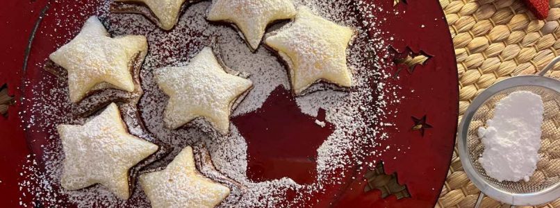 Puff pastry stars with Nutella
