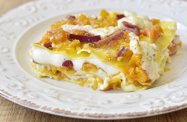 Lasagna with pumpkin and speck "style =" width: 640px;