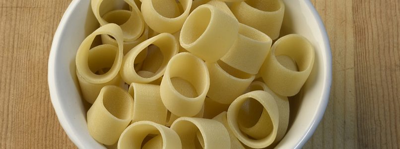 Recipes with paccheri: ideas for a magical dish