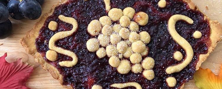 Tart with plum jam