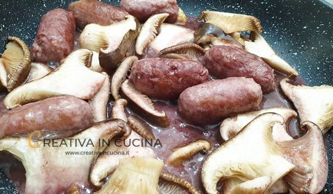 Norcia sausage and cardoncelli mushrooms recipe from Creativa in the kitchen