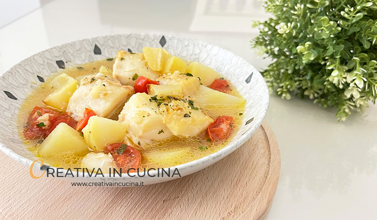 Baked cod with potatoes and tomatoes recipe from Creativa in the kitchen