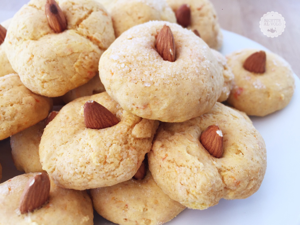 pumpkin and almond biscuits