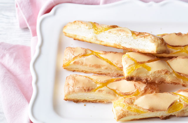 Glazed puff pastry "style =" width: 640px;
