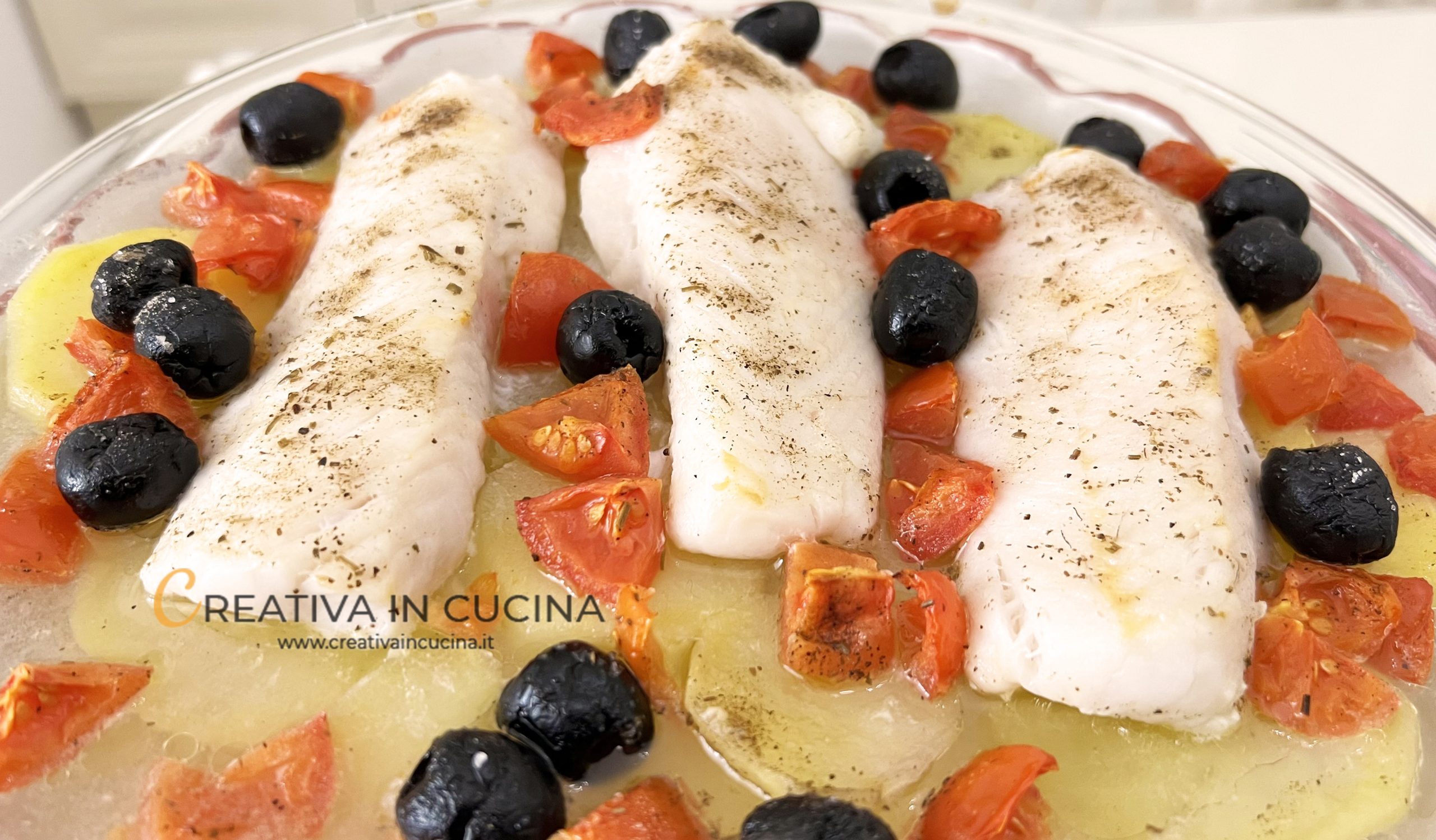 Cod fillets with potatoes recipe from Creativa in the kitchen