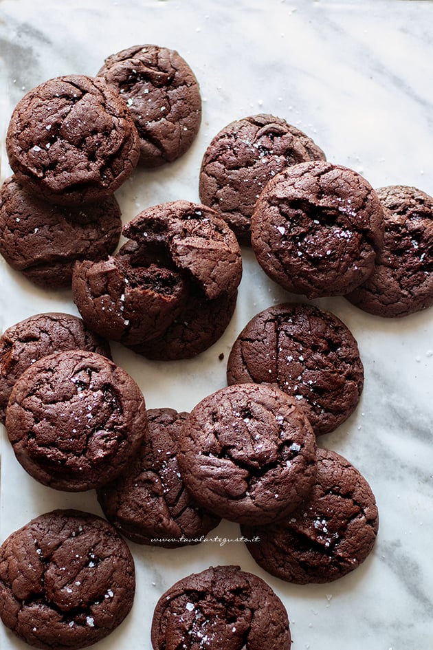 Egg-free chocolate chip cookies